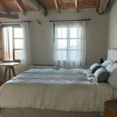 Ξενοδοχείο με διαμερίσματα Melofegaro