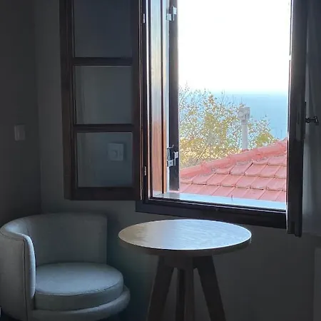 Melofegaro Παλαιός Παντελεήμων