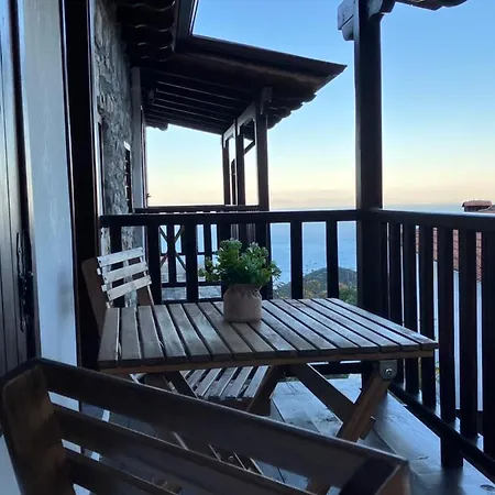Hotel apartamentowy Melofegaro Palaios Panteleimonas