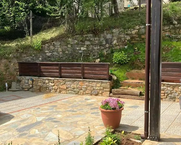 Melofegaro Палеос-Пантелеймонас